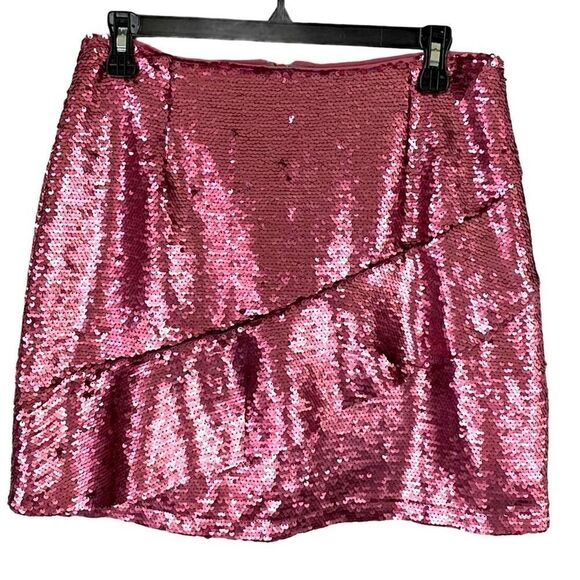Glamorous Pink Sequined Skirt Size Medium - Picture 2 of 8
